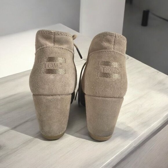 Toms Desert Wedge Lace Up Suede Booties Beige Size 8.5 - Picture 8 of 13